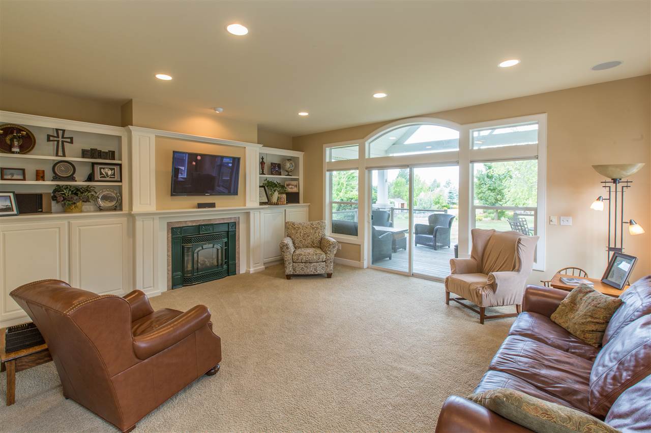 6614 South Regal Road Spokane, WA 99223 - Photo 9 of 20