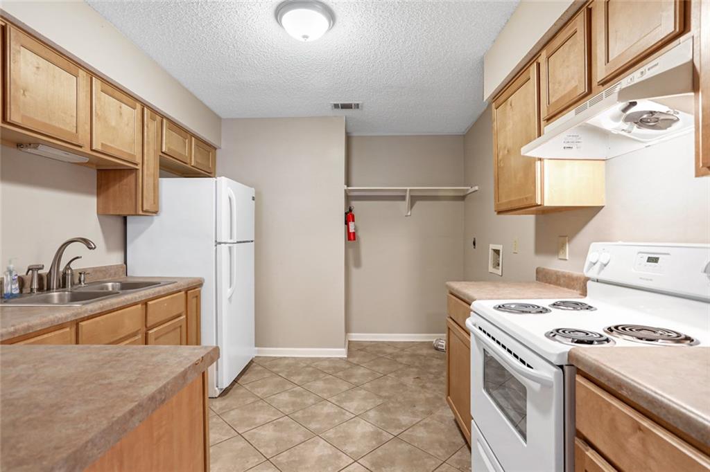 103 Village Drive, Unit 103 Slidell, LA 70461 - Photo 8 of 16