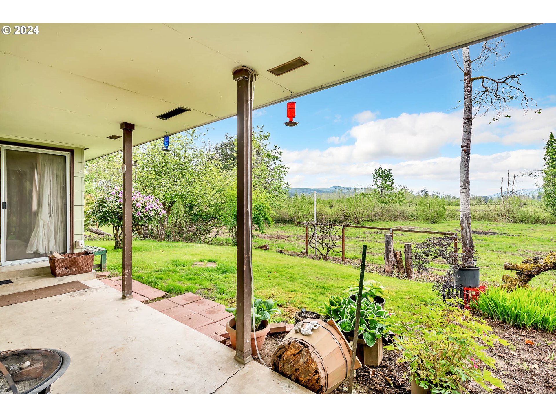 8986 Thurston Road Springfield, OR 97478 - Photo 11 of 40 Gallery Image 11