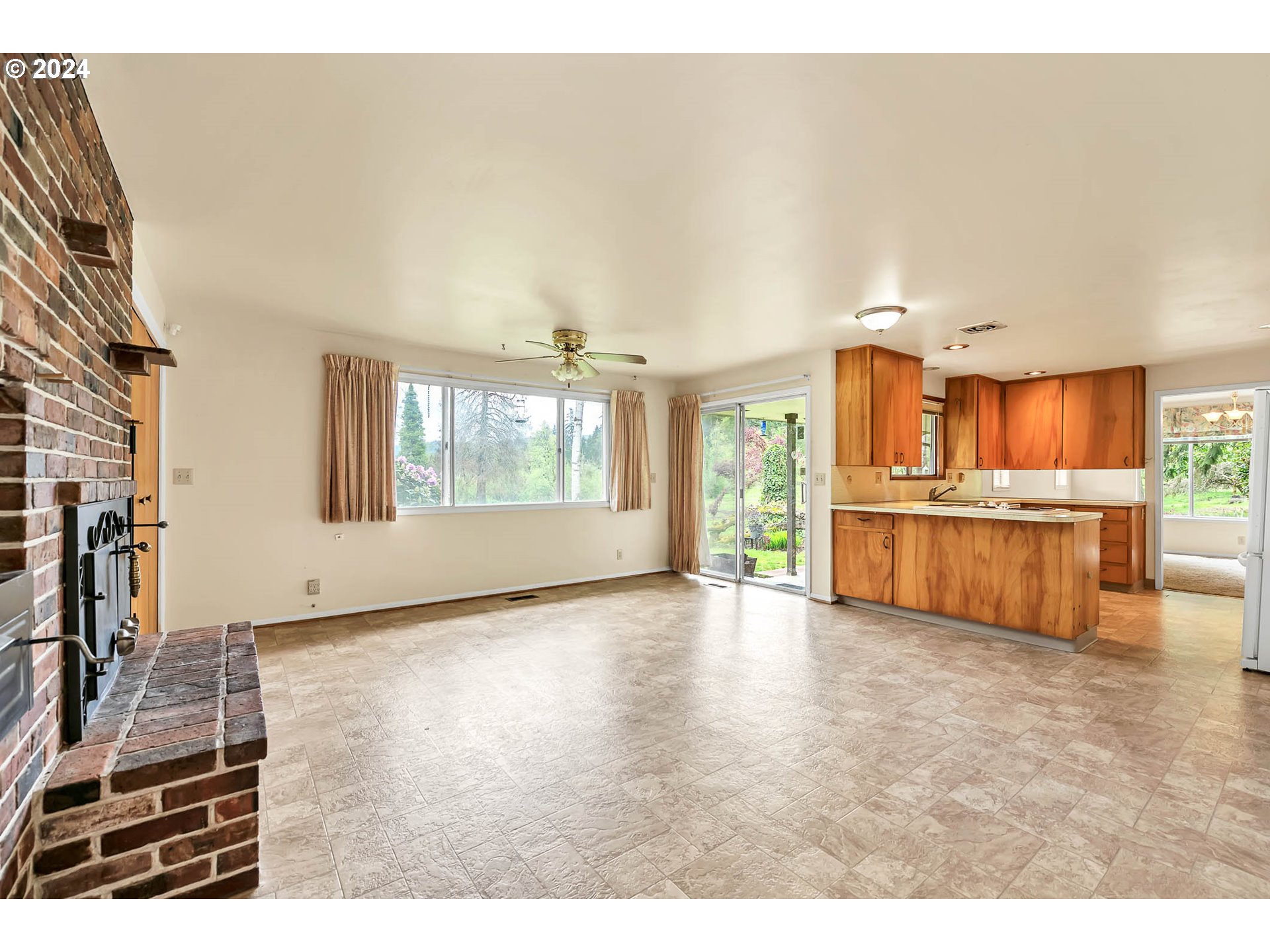 8986 Thurston Road Springfield, OR 97478 - Photo 29 of 40 Gallery Image 29