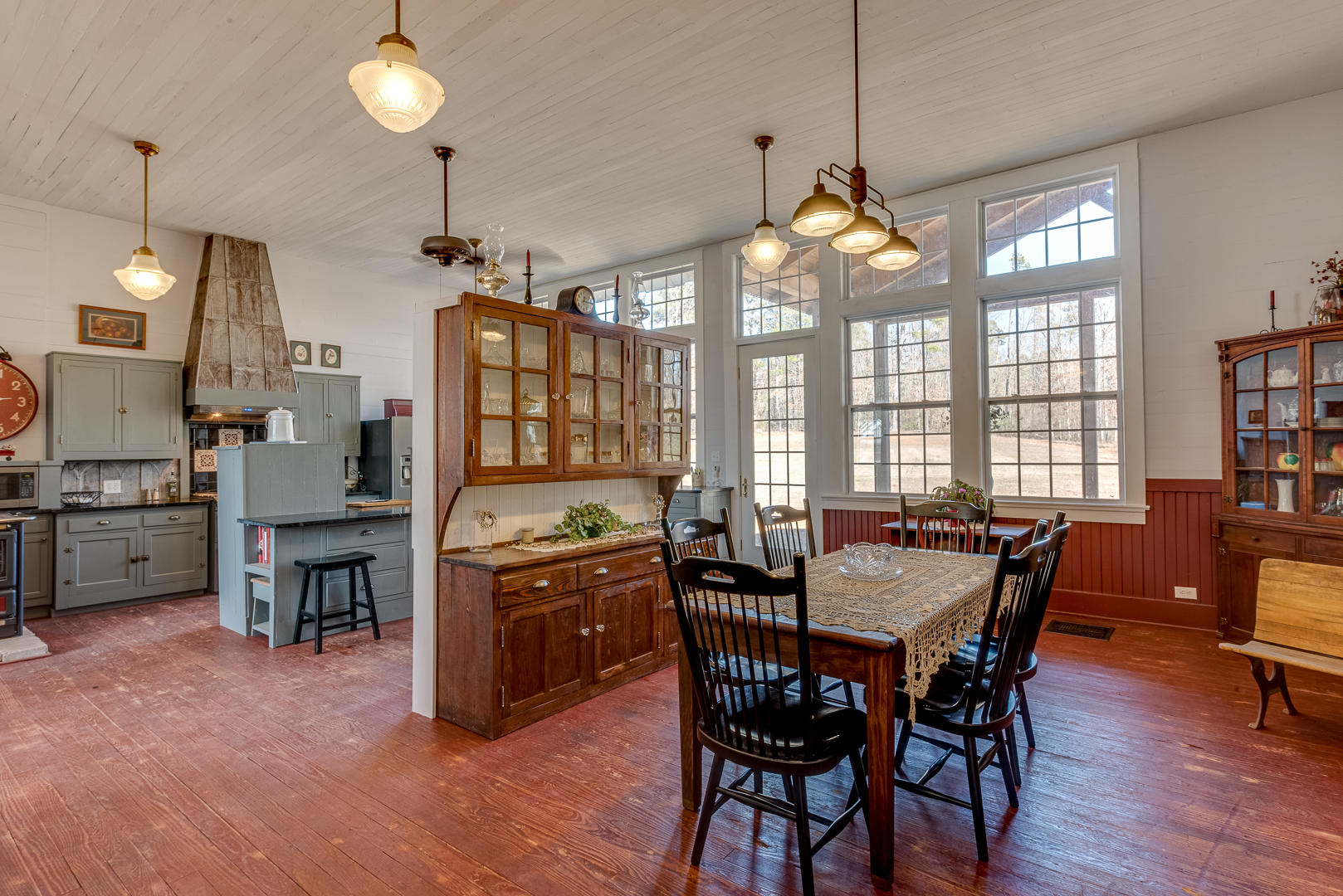 3122 Miser School Road Friendsville, TN 37737 - Photo 11 of 37 DINING TO KITCHEN