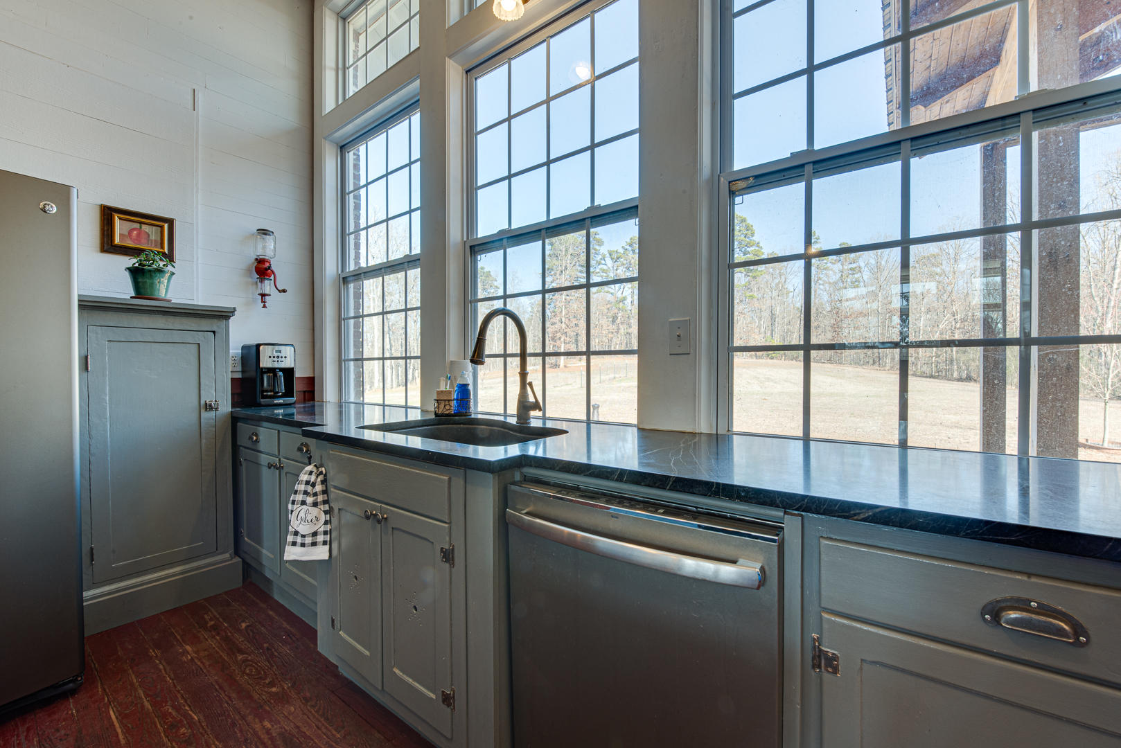 3122 Miser School Road Friendsville, TN 37737 - Photo 15 of 37 KITCHEN WORK SPACE & SINK
