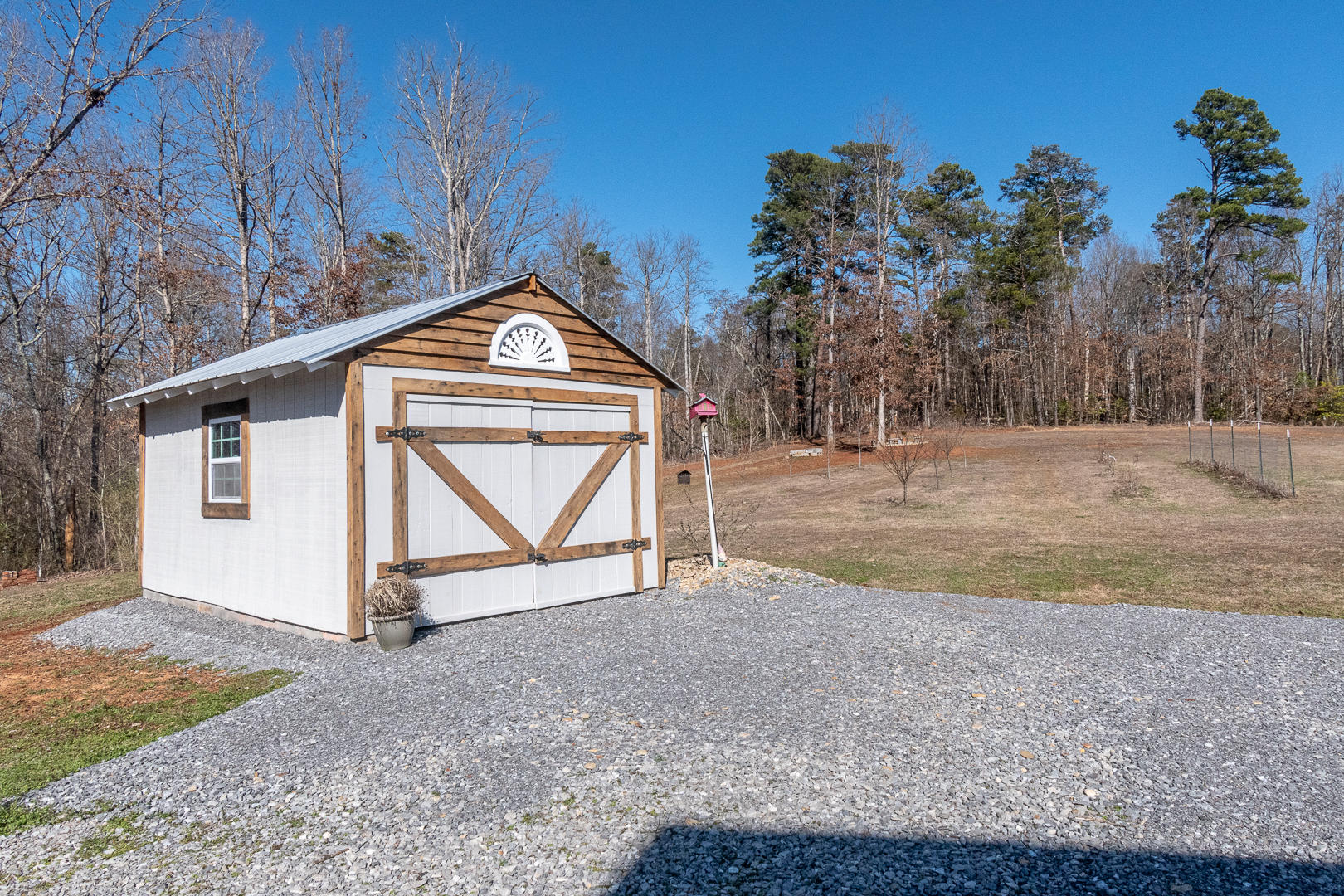 3122 Miser School Road Friendsville, TN 37737 - Photo 35 of 37 BARN FOR STORAGE
