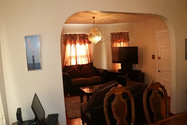 $2,200 | 84 Lovell Street, Unit 1, Worcester, MA 01603