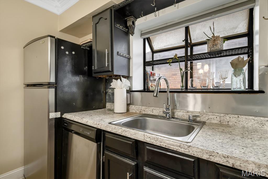 5533 Rosa Avenue St. Louis, MO 63109 - Photo 18 of 42