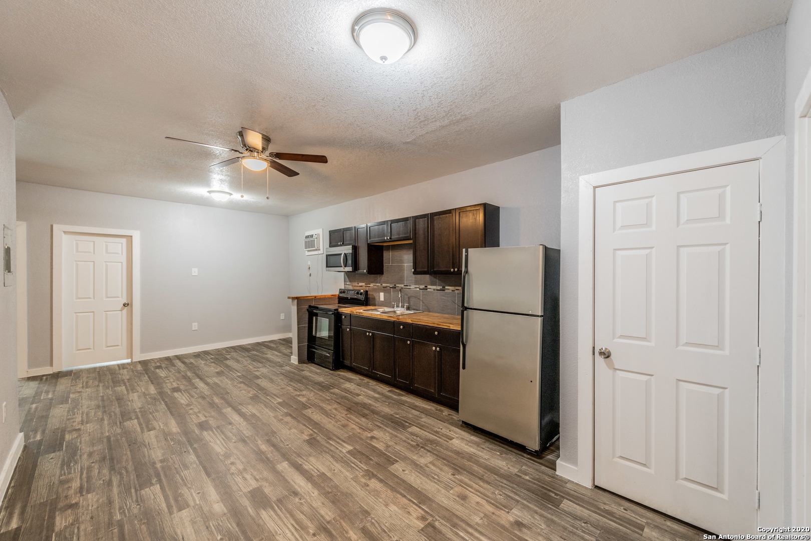 2305 Pinn Road, Unit 6 San Antonio, TX 78227 - Photo 2 of 7