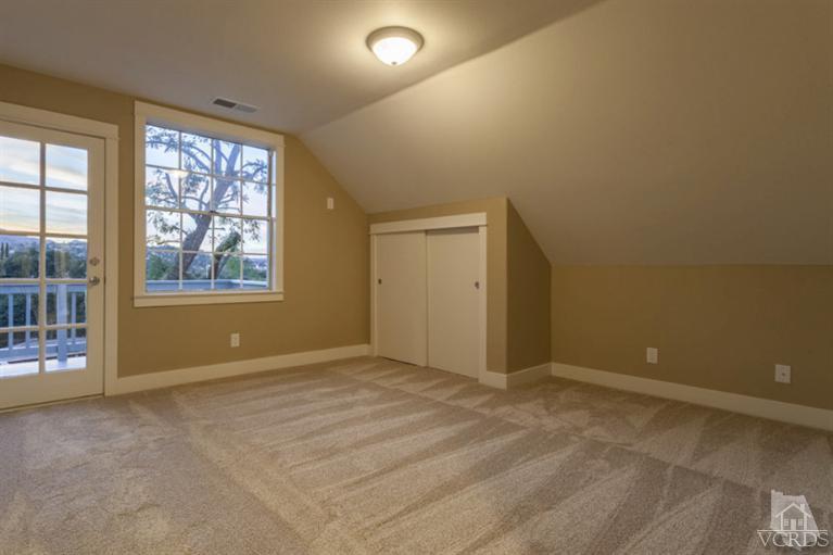 25029 Wheeler Road Newhall, CA 91321 - Photo 17 of 33 an empty room with windows and closet