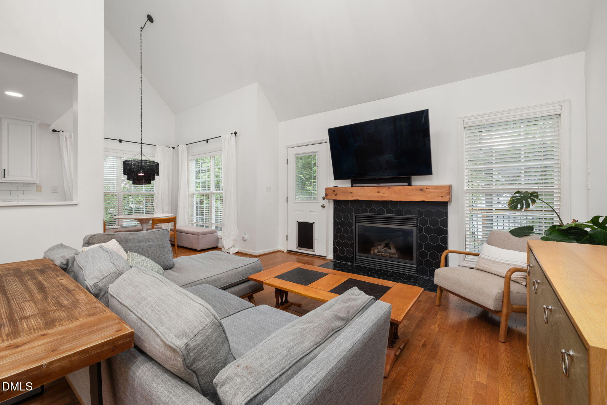 5109 Middleton Road Durham, NC 27713 - Photo 15 of 39 17-web-or-mls-DX3A0118-2