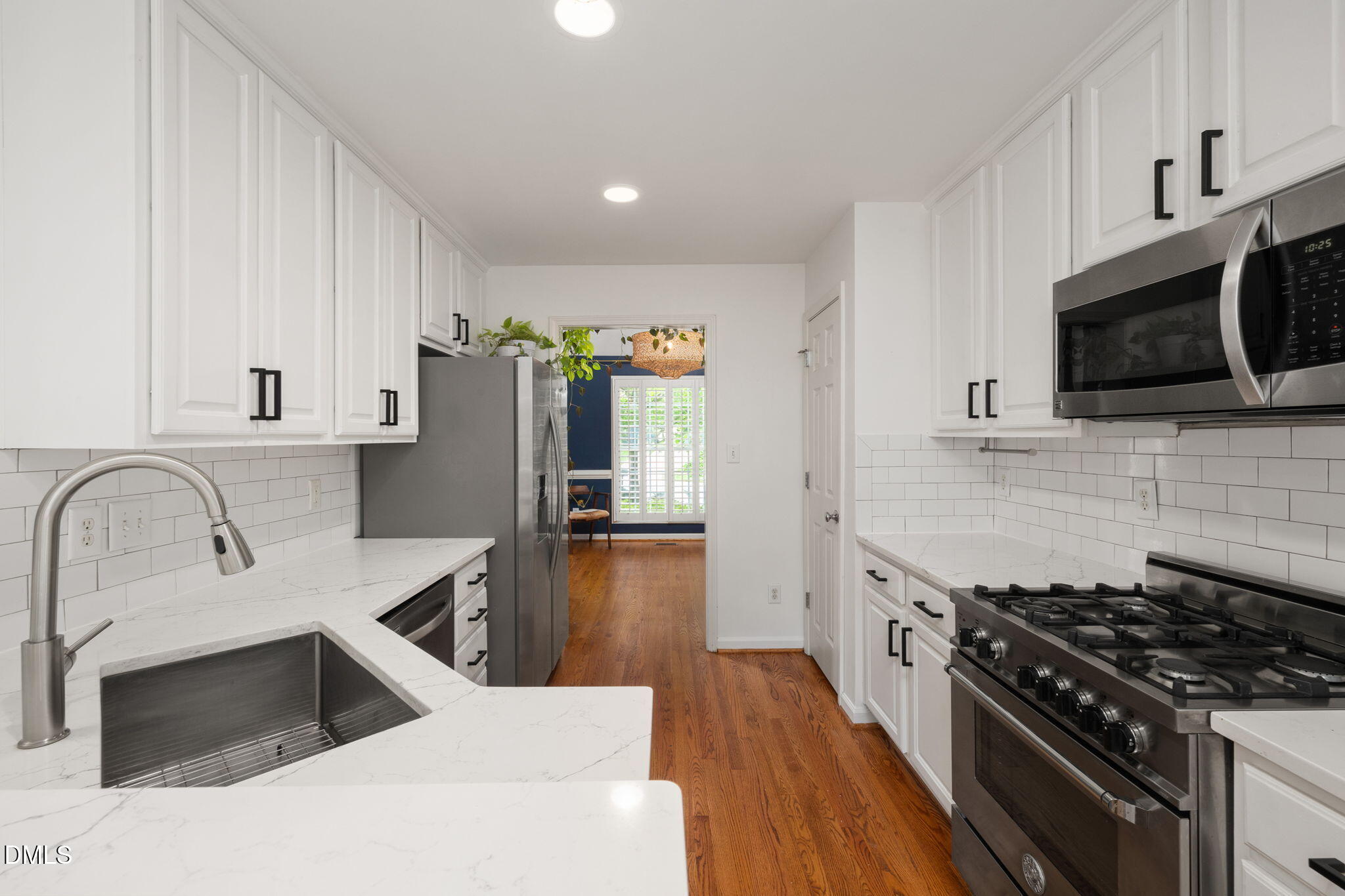 5109 Middleton Road Durham, NC 27713 - Photo 10 of 39 22-web-or-mls-DX3A0157