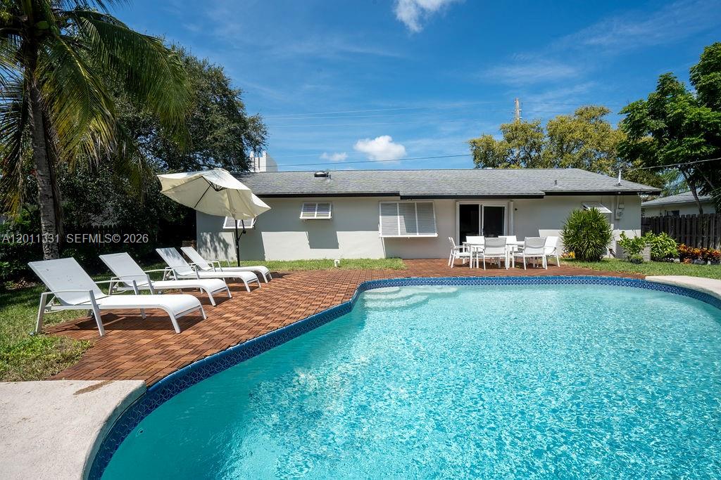 736 Prosperity Farms Road North Palm Beach, FL 33408 - Photo 26 of 31