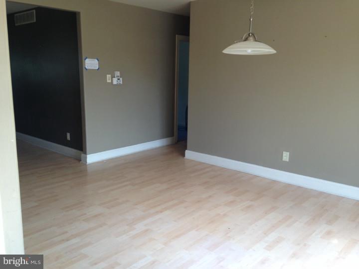 81 Estates Road Pine Hill, NJ 08021 - Photo 5 of 17