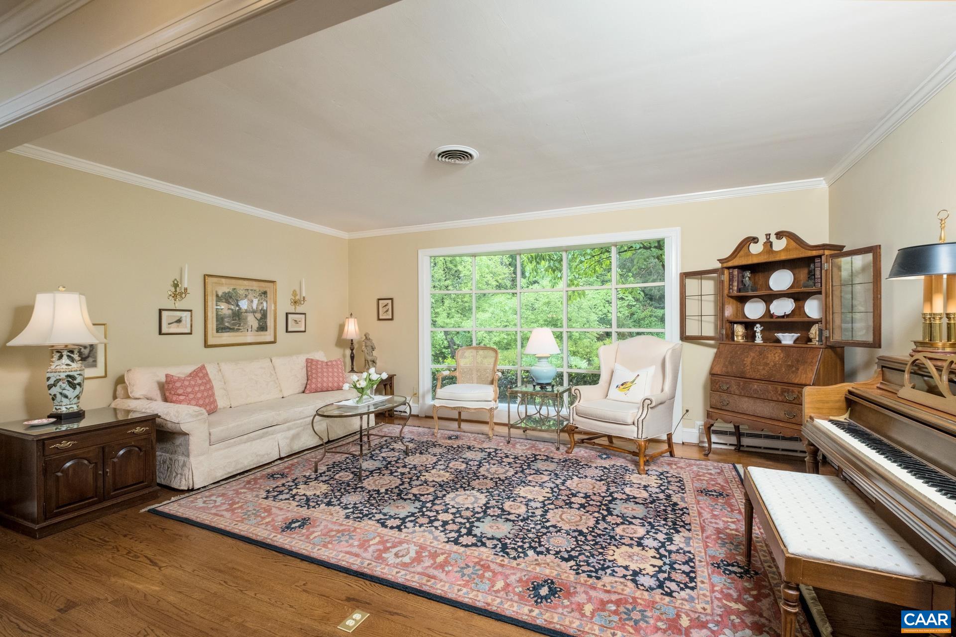 2509 Northfield Road Charlottesville, VA 22901 - Photo 4 of 44 a living room with furniture and a large window