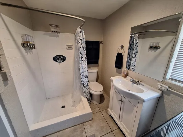 $1,995 | 858 East 7th Street, Englewood, FL 34223