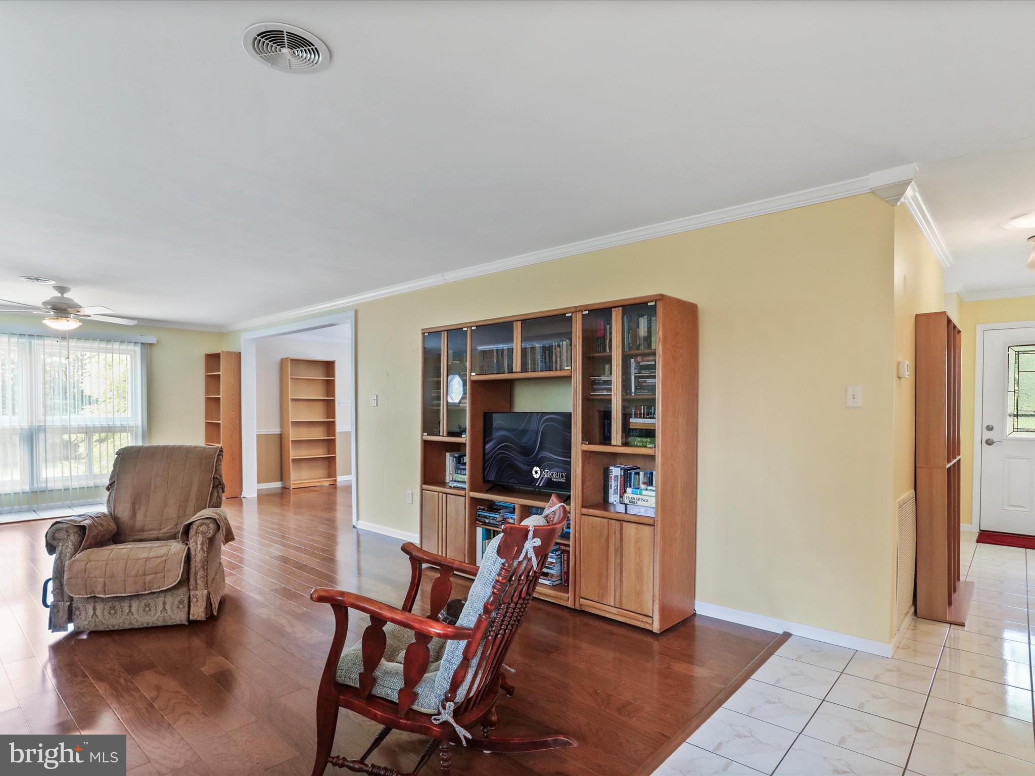 16530 Heather Ridge Road Hagerstown, MD 21740 - Photo 6 of 61 Gallery Image 6