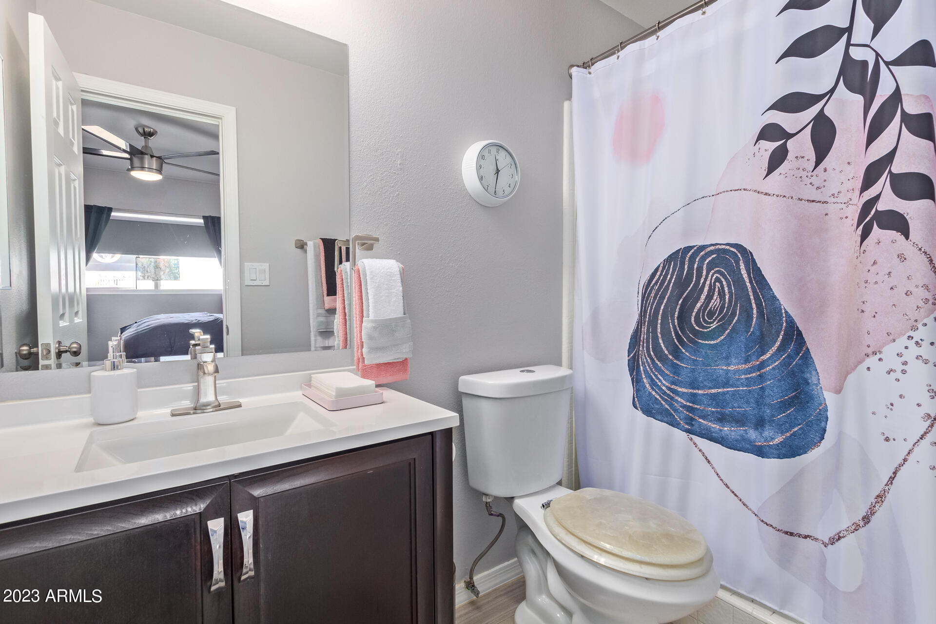 6409 South Newberry Road, Unit A Tempe, AZ 85283 - Photo 17 of 24 17 - Newberry