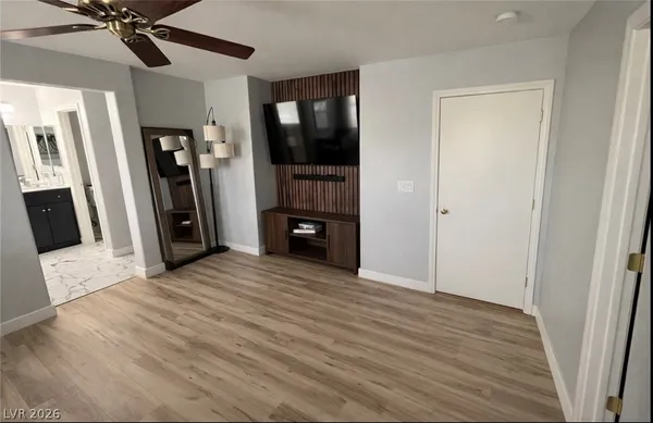 $2,499 | 5815 Field Breeze Street, Las Vegas, NV 89148