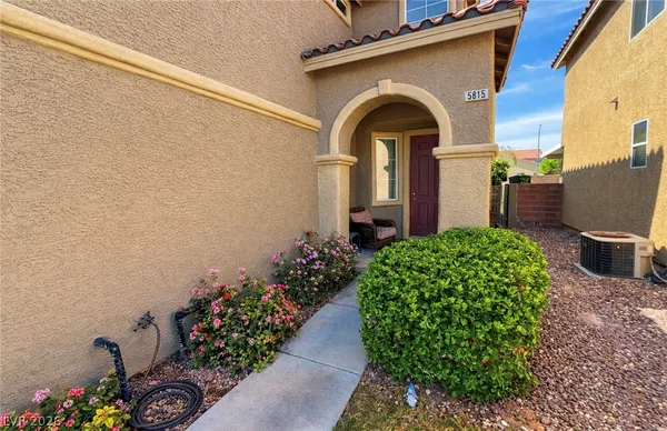 $2,499 | 5815 Field Breeze Street, Las Vegas, NV 89148