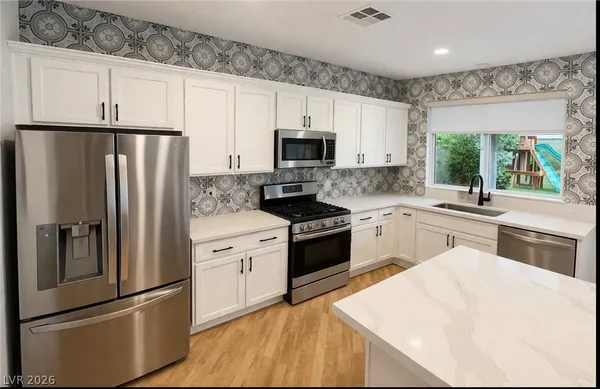 $2,499 | 5815 Field Breeze Street, Las Vegas, NV 89148