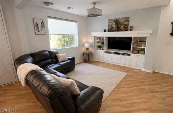 $2,499 | 5815 Field Breeze Street, Las Vegas, NV 89148