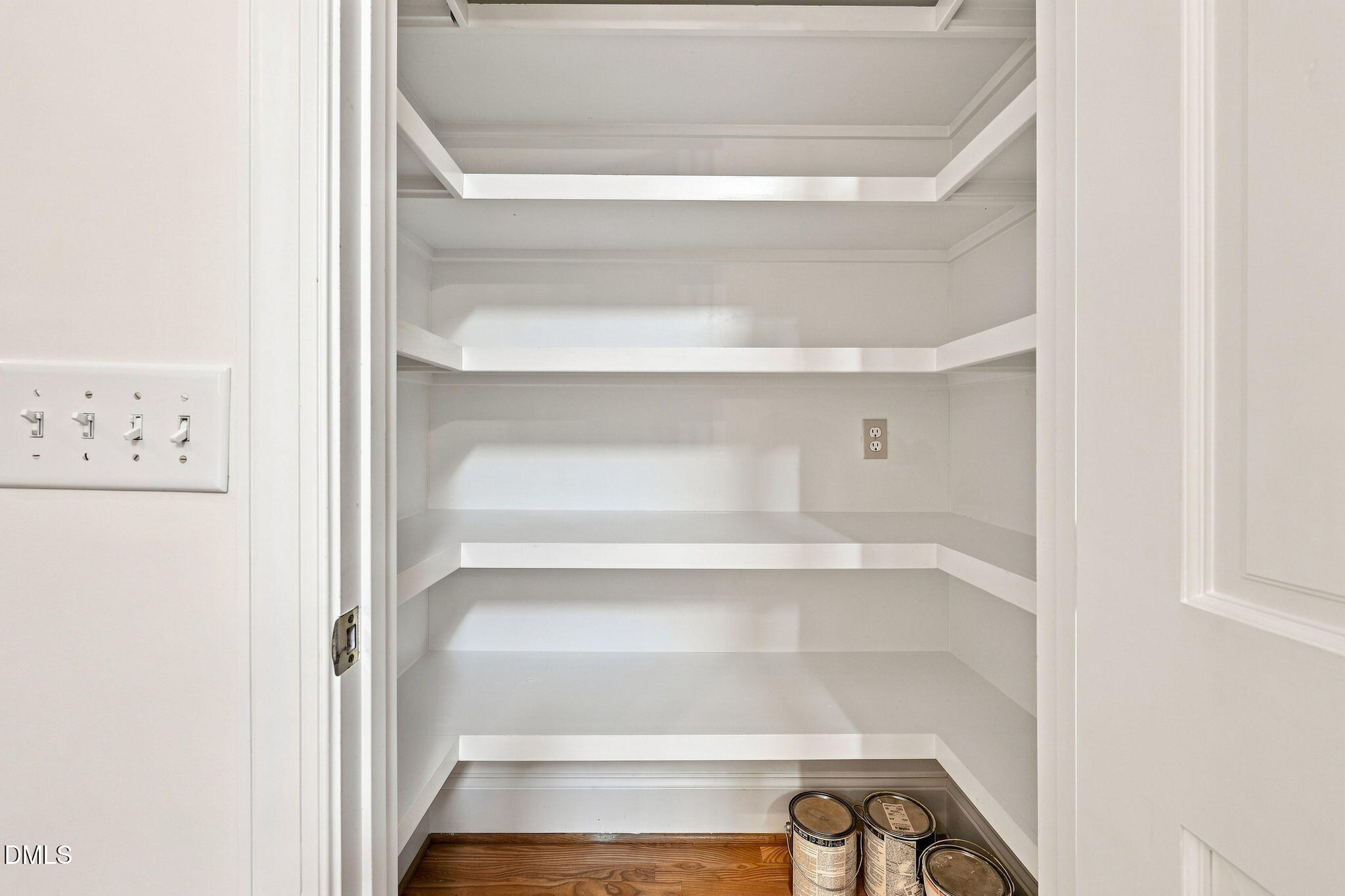 2721 Van Dyke Avenue Raleigh, NC 27607 - Photo 23 of 57 40-web-or-mls-IMG_6619
