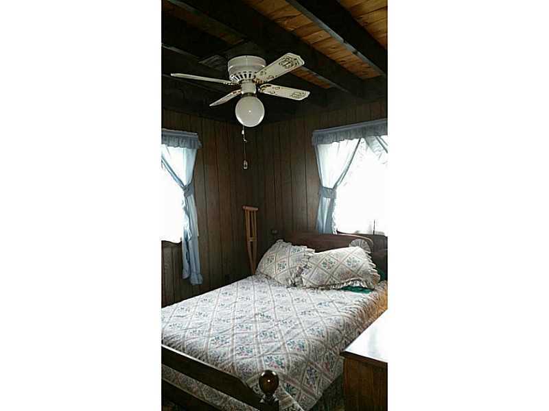 33 Greenbrier Road Narragansett, RI 02882 - Photo 18 of 24 Bedroom.