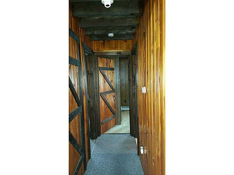 33 Greenbrier Road Narragansett, RI 02882 - Photo 7 of 24 Other.