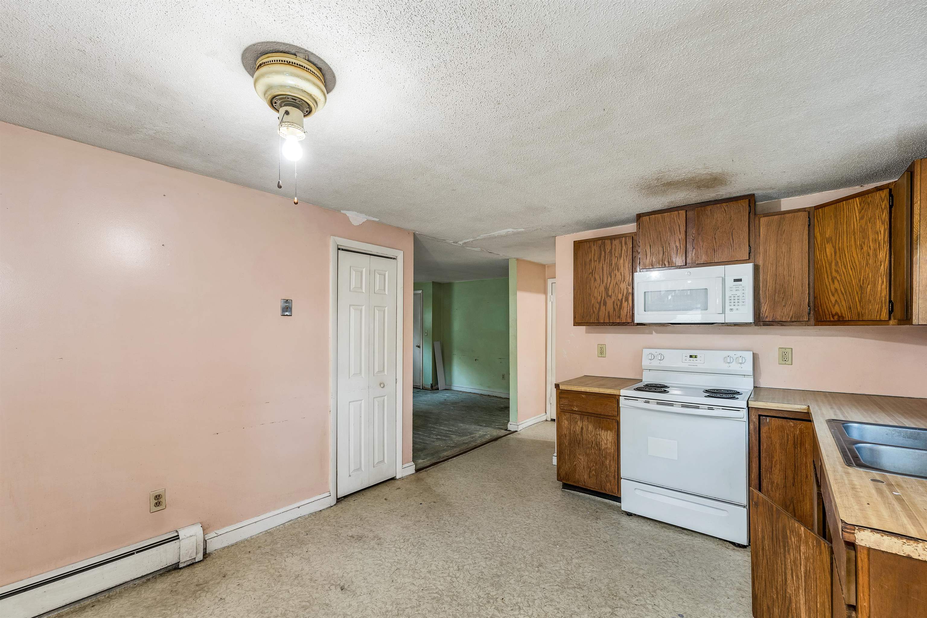 4-6 Knapp Road Tilton, NH 03276 - Photo 41 of 49 Gallery Image 41