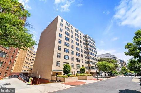 $325,000 | 2401 H Street Northwest, Unit 505, Washington, DC 20037