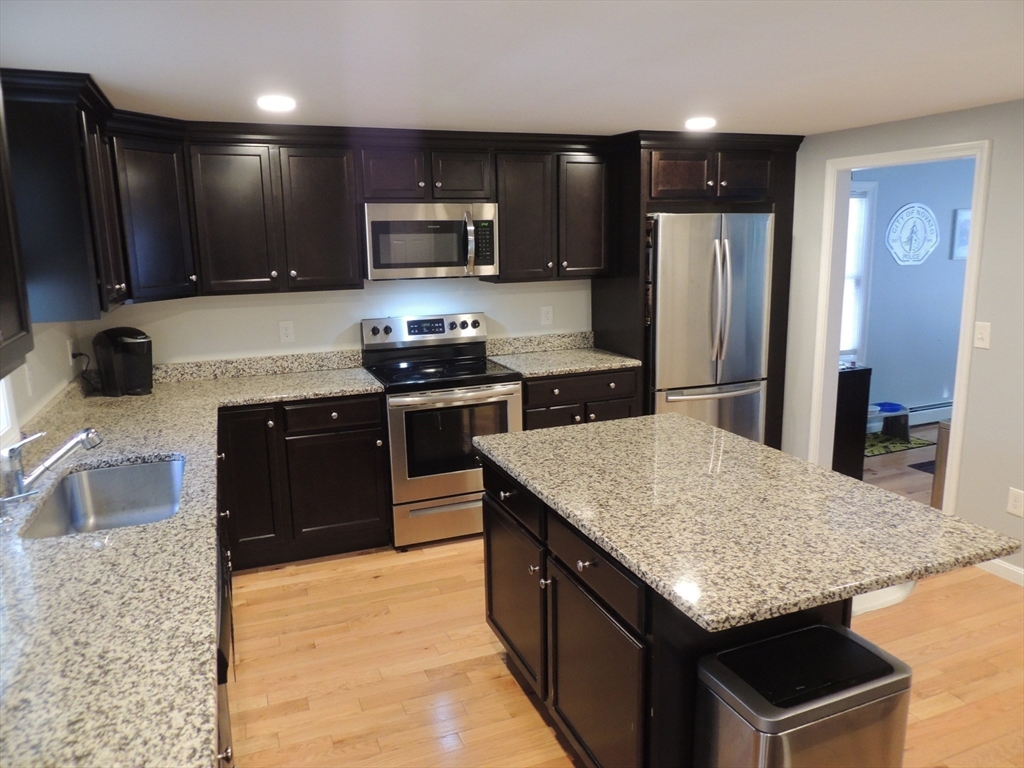 34 Nashua Road Pepperell, MA 01463 - Photo 16 of 35 Gallery Image 16