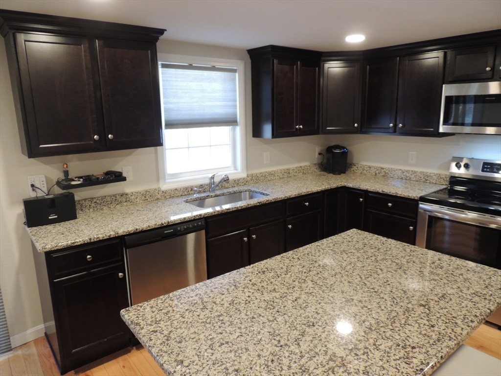 34 Nashua Road Pepperell, MA 01463 - Photo 17 of 35 Gallery Image 17