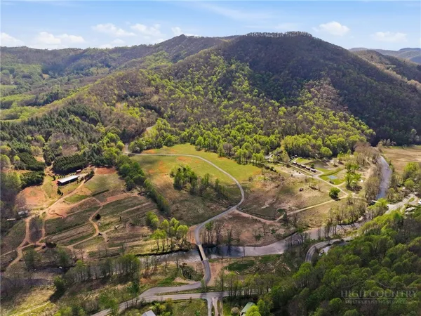 $5,995,000 | Highland River Parkway, Newland, NC 28657