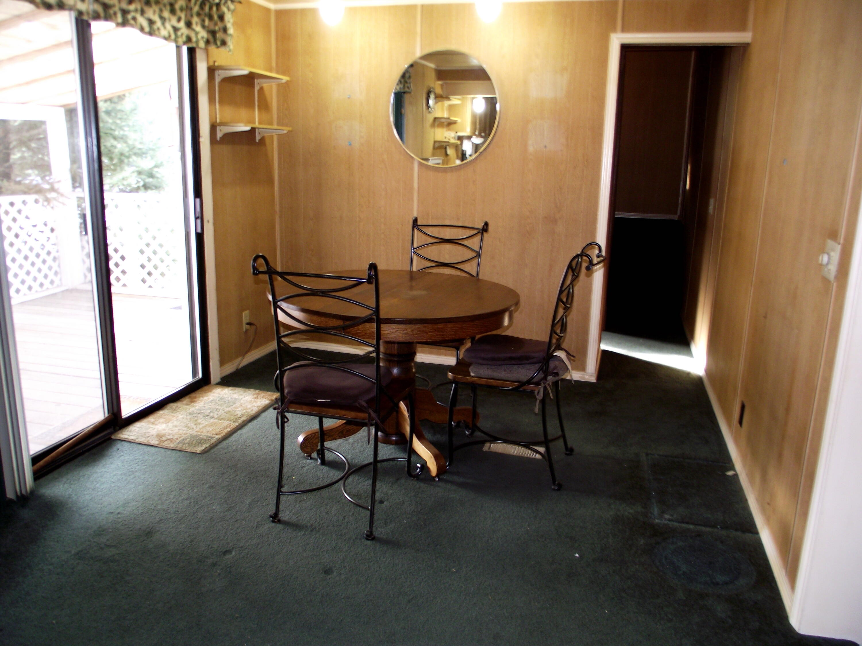 51304 Mitchell Road La Pine, OR 97739 - Photo 17 of 24 Dinning Room