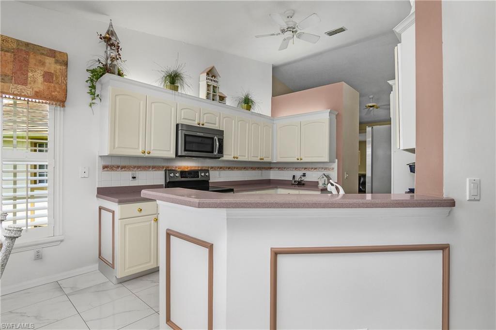 5643 Sandlewood Court, Unit 2004 Naples, FL 34110 - Photo 17 of 50