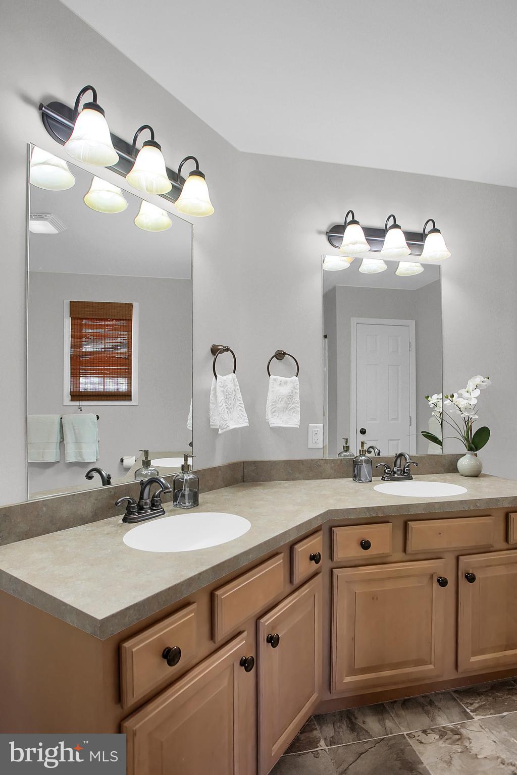 435 Meeting House Spring Road Carlisle, PA 17013 - Photo 23 of 36 Master Bath