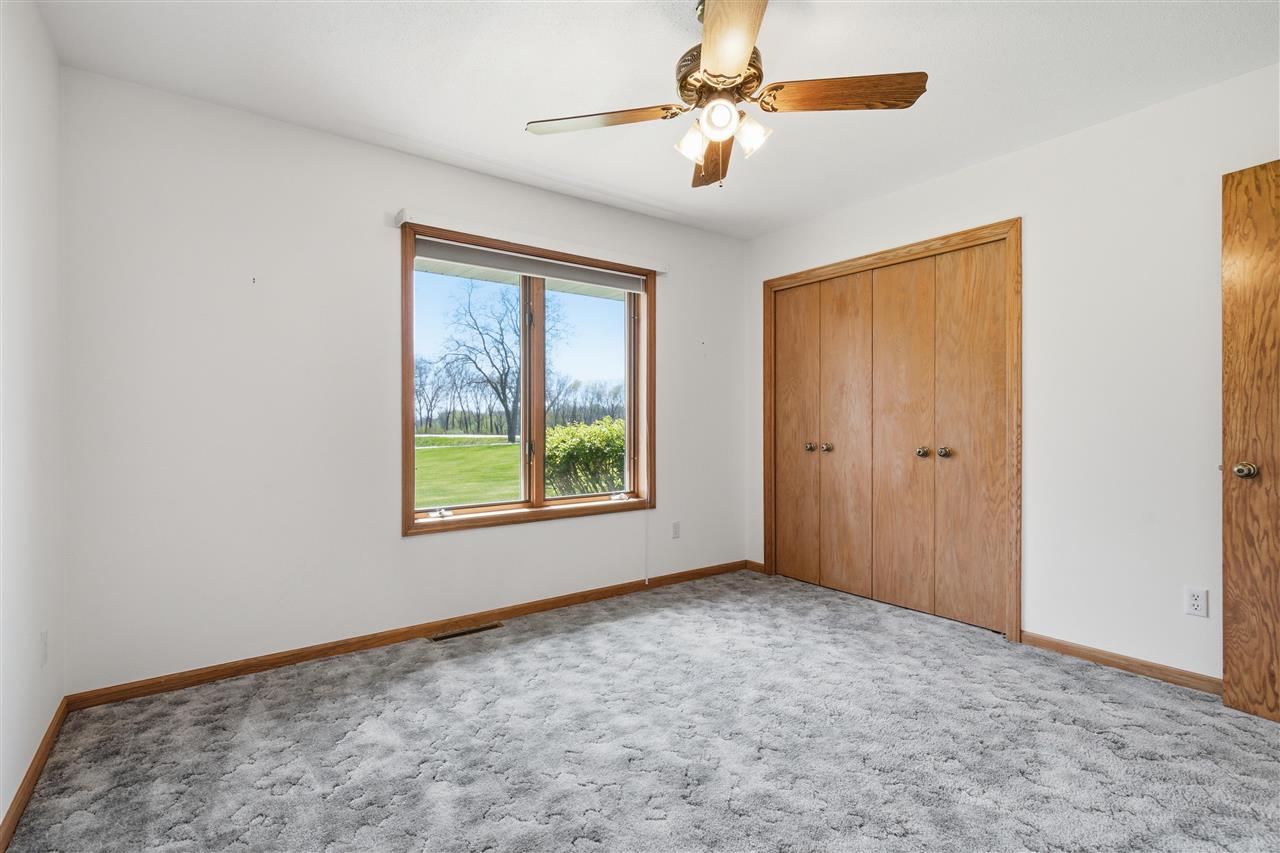 2488 Sugar Bottom Road Northeast Solon, IA 52333 - Photo 24 of 48 Gallery Image 24