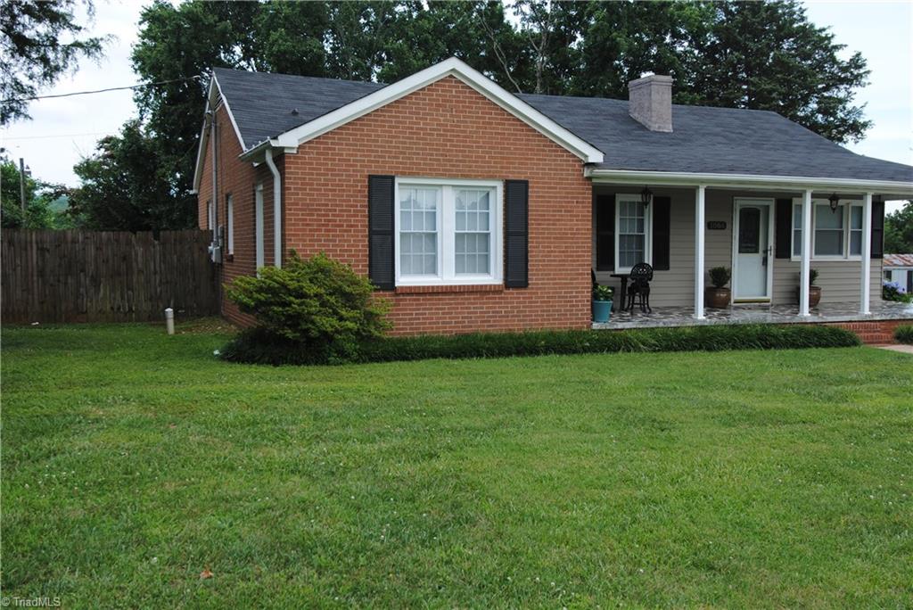 1086 McBride Road Mount Airy, NC 27030 - Photo 3 of 16 Gallery Image 3