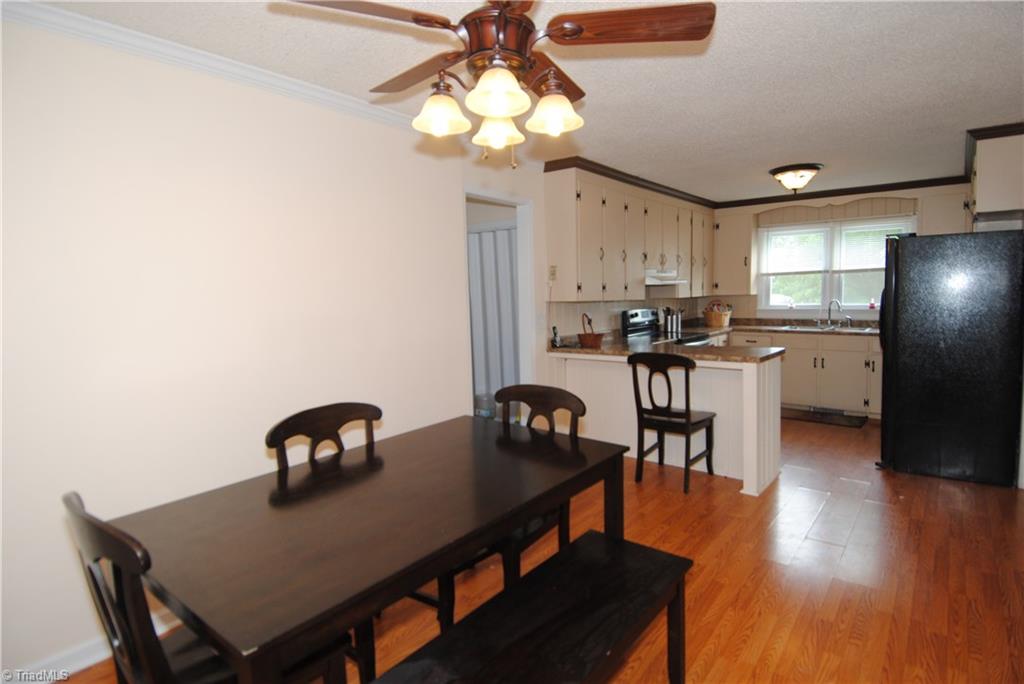 1086 McBride Road Mount Airy, NC 27030 - Photo 9 of 16 Gallery Image 9