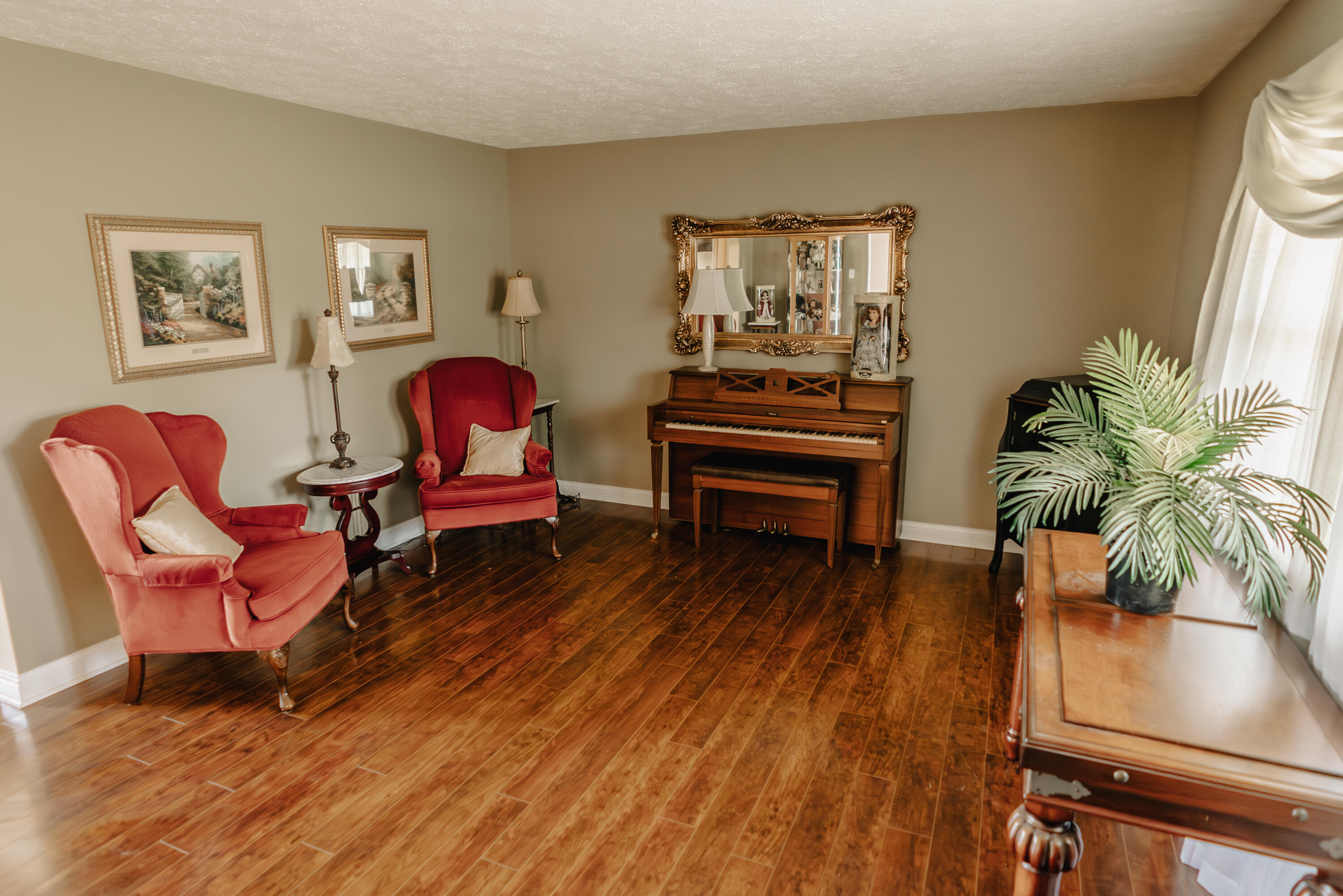 463 Snow Road Russell Springs, KY 42642 - Photo 29 of 54 463 Snow Road-23