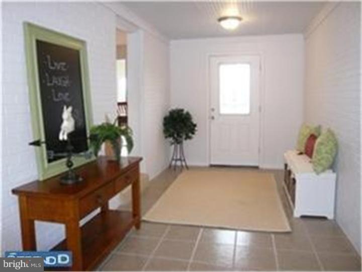 225 Moore Road Downingtown, PA 19335 - Photo 4 of 20 Foyer