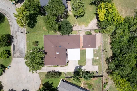 $369,500 | 1425 Vicki Lane, Cedar Hill, TX 75104