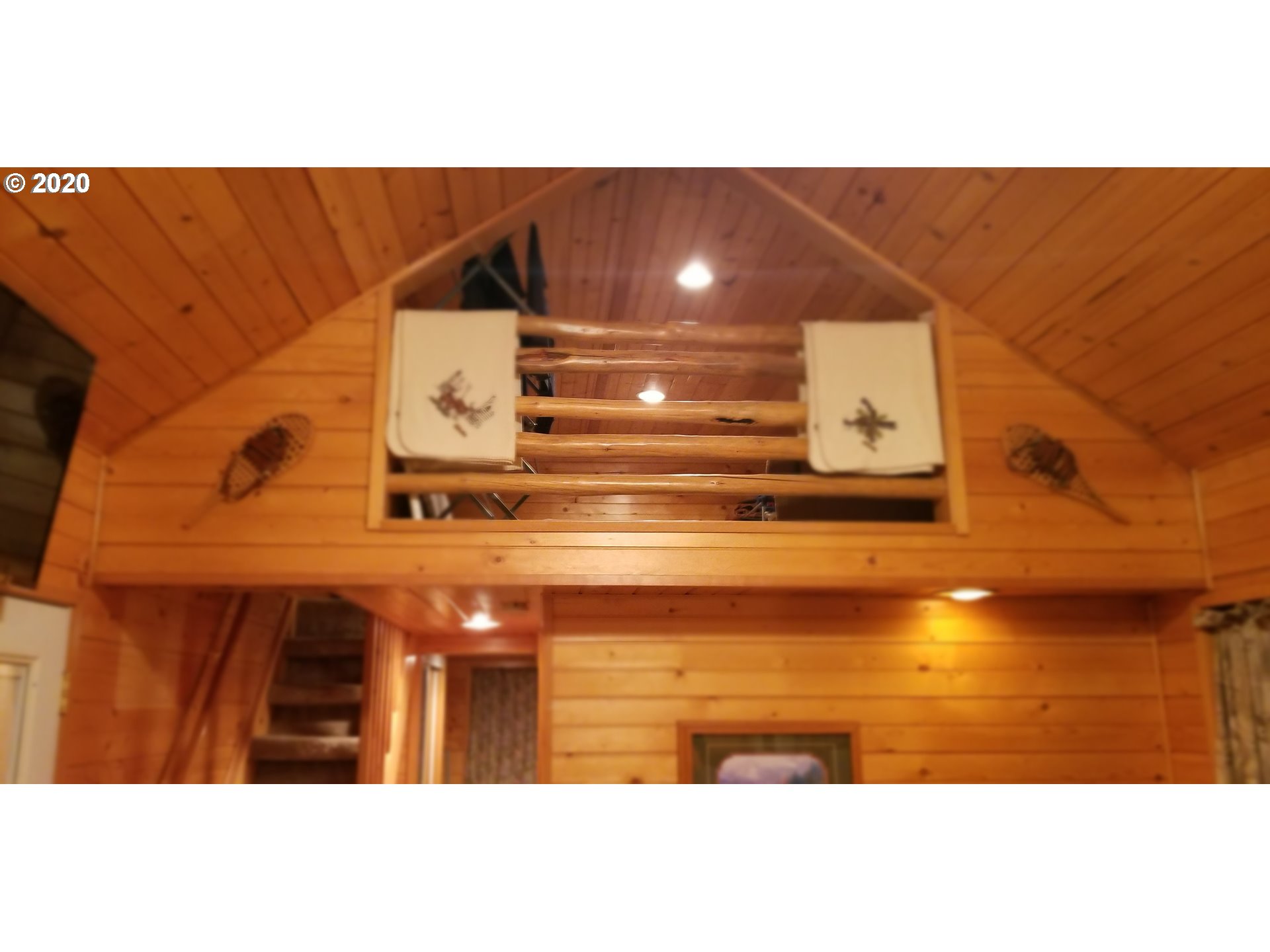 2403 Riddle Road, Unit 52 La Grande, OR 97850 - Photo 4 of 27 Gallery Image 4