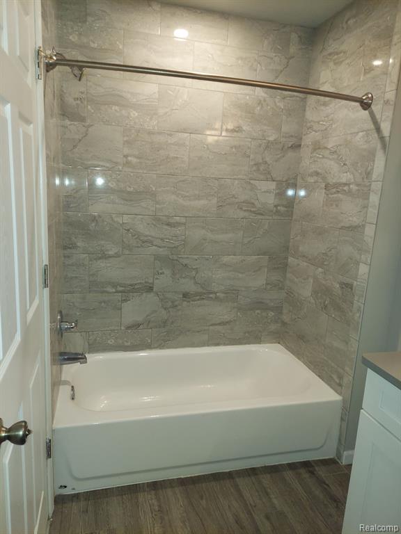 3934 Pontiac Lake Road Waterford, MI 48328 - Photo 12 of 14 Gallery Image 12