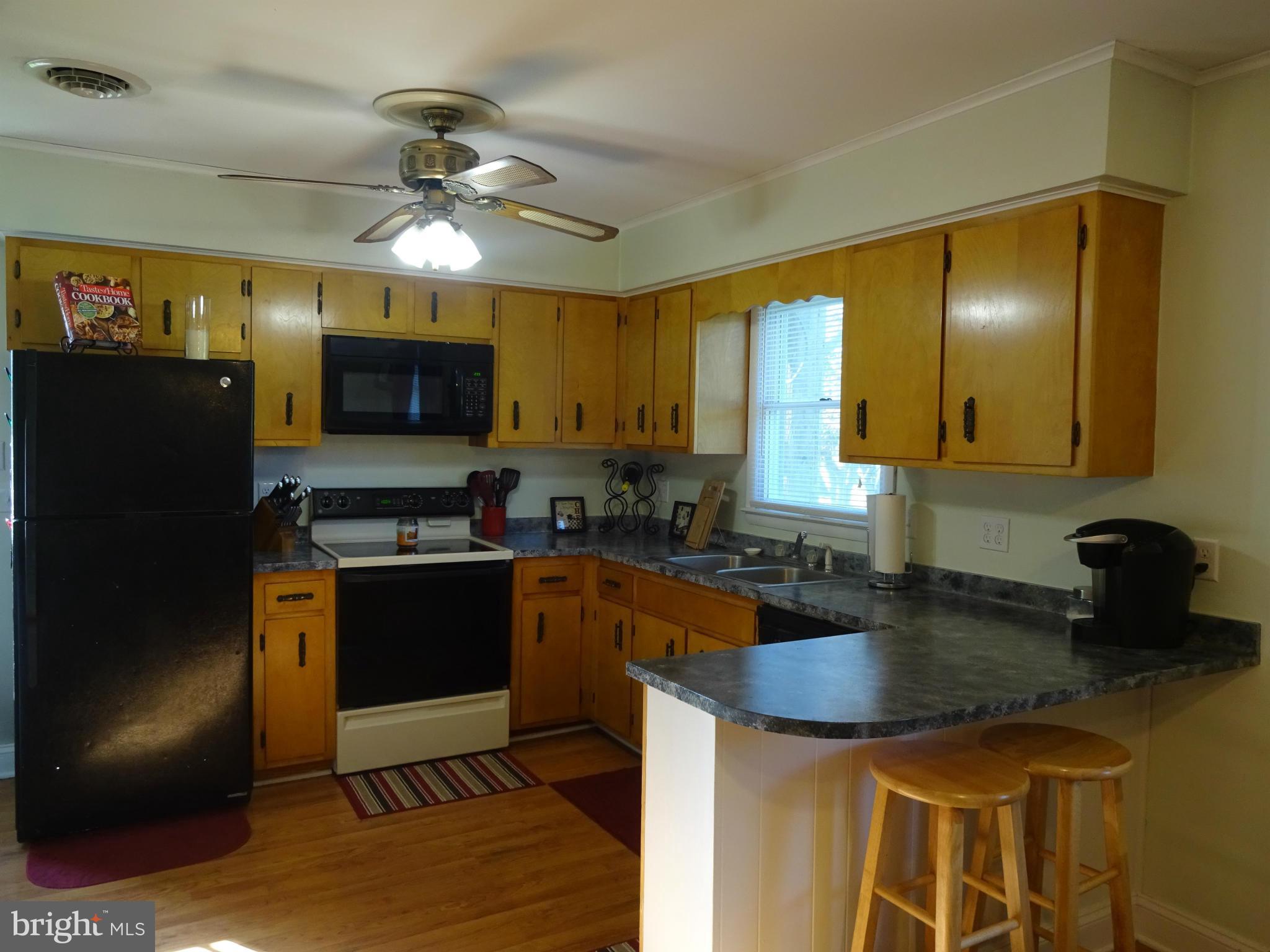 5032 Russell Road Woolford, MD 21677 - Photo 6 of 30 Kitchen