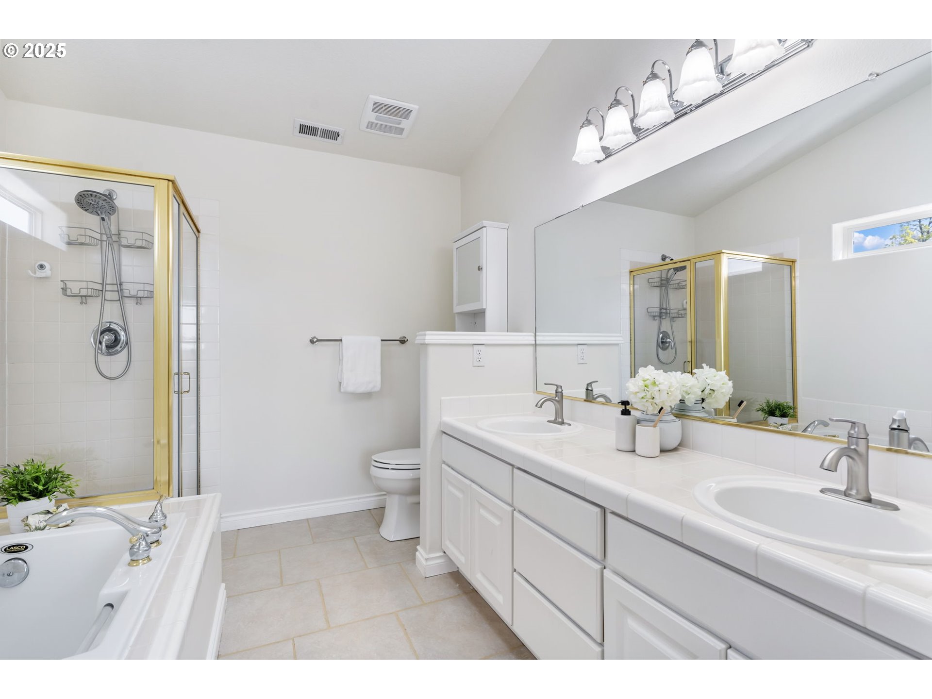 16100 Southwest Goshawk Street Beaverton, OR 97007 - Photo 24 of 45 Gallery Image 24