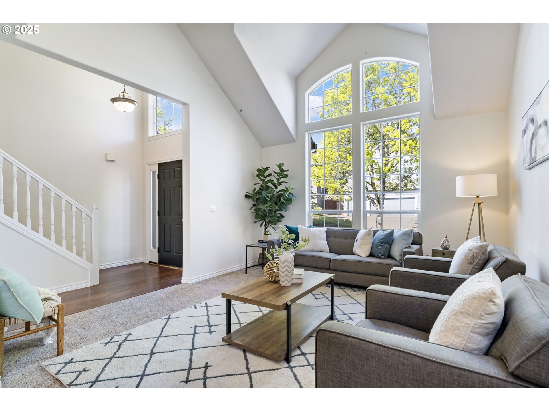 16100 Southwest Goshawk Street Beaverton, OR 97007 - Photo 7 of 45 Gallery Image 7