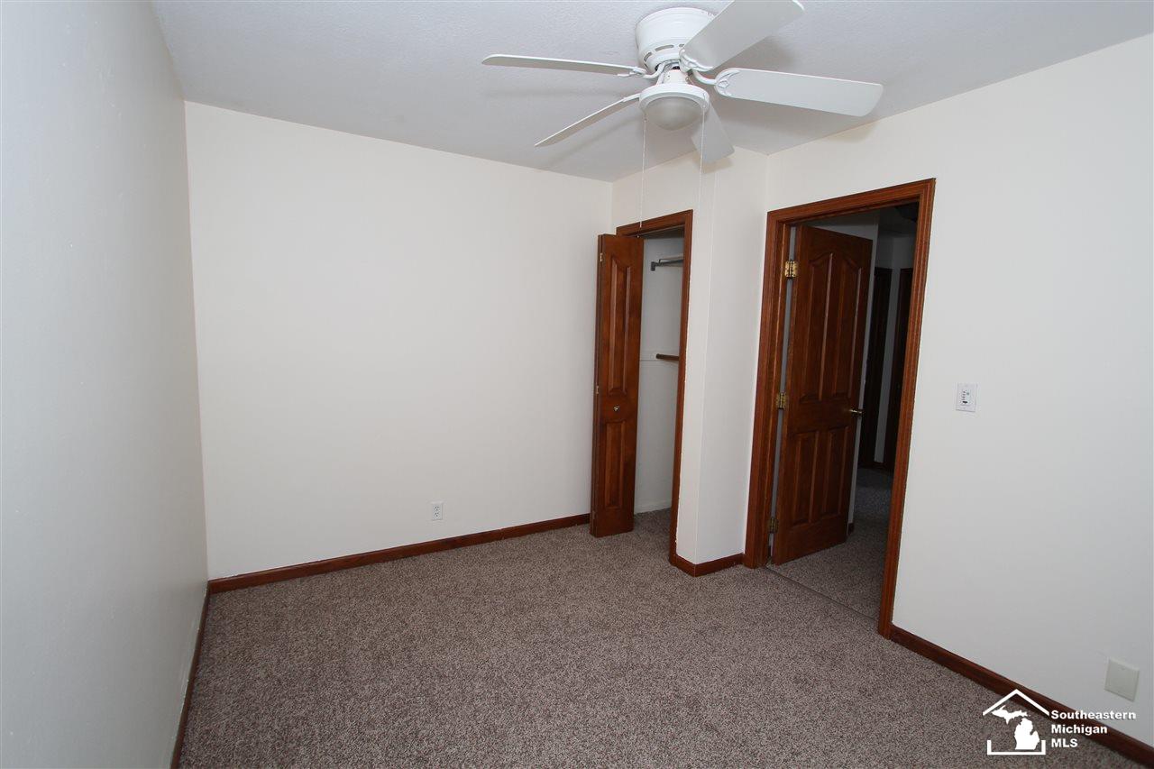 15507 Keegan Road Monroe, MI 48161 - Photo 17 of 23