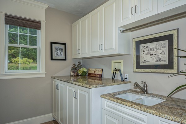 11 Ridgefield Circle Boylston, MA 01505 - Photo 11 of 30 Gallery Image 11