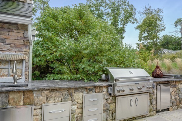 11 Ridgefield Circle Boylston, MA 01505 - Photo 27 of 30 Gallery Image 27