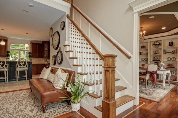 11 Ridgefield Circle Boylston, MA 01505 - Photo 3 of 30 Gallery Image 3