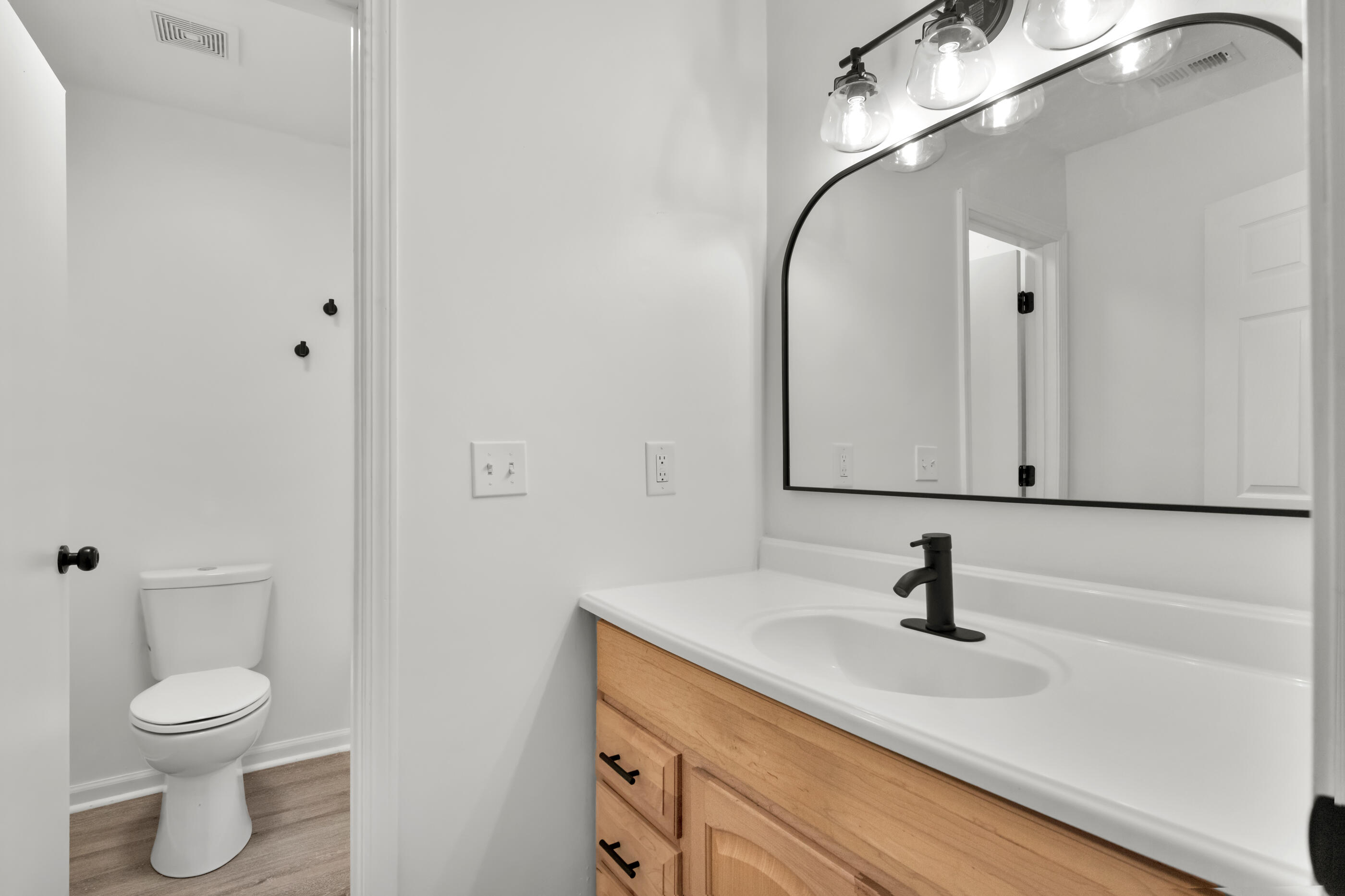 105 Shell Drive Crestview, FL 32536 - Photo 22 of 32 Primary Bathroom